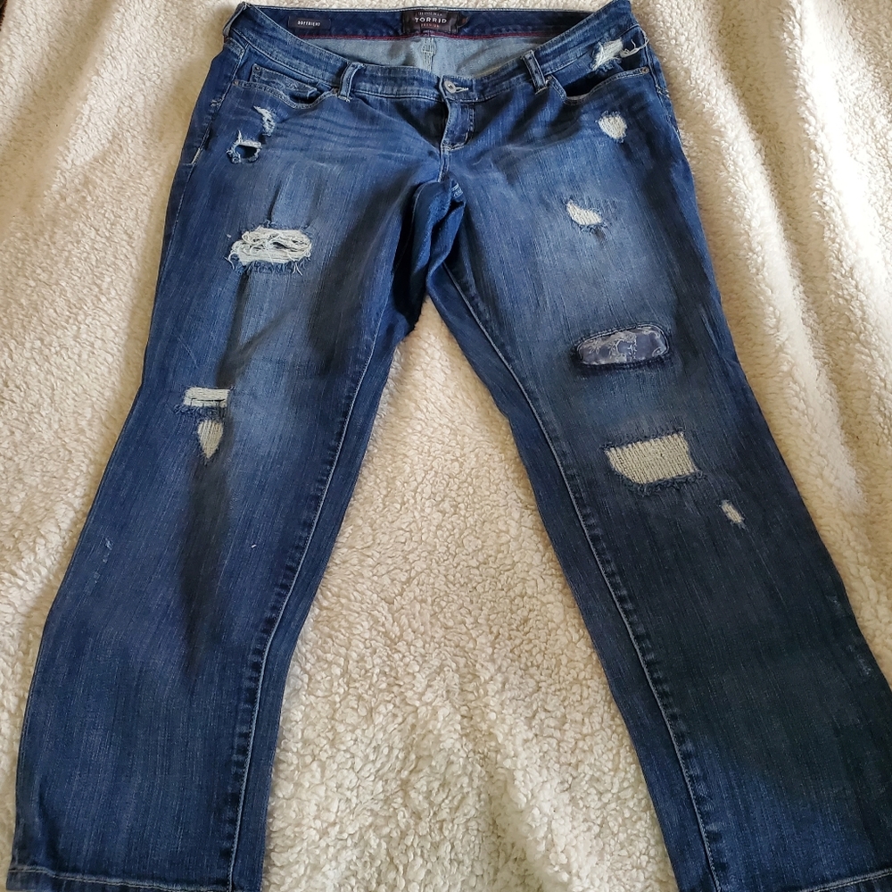 Torrid Distressed Jeans size 18R